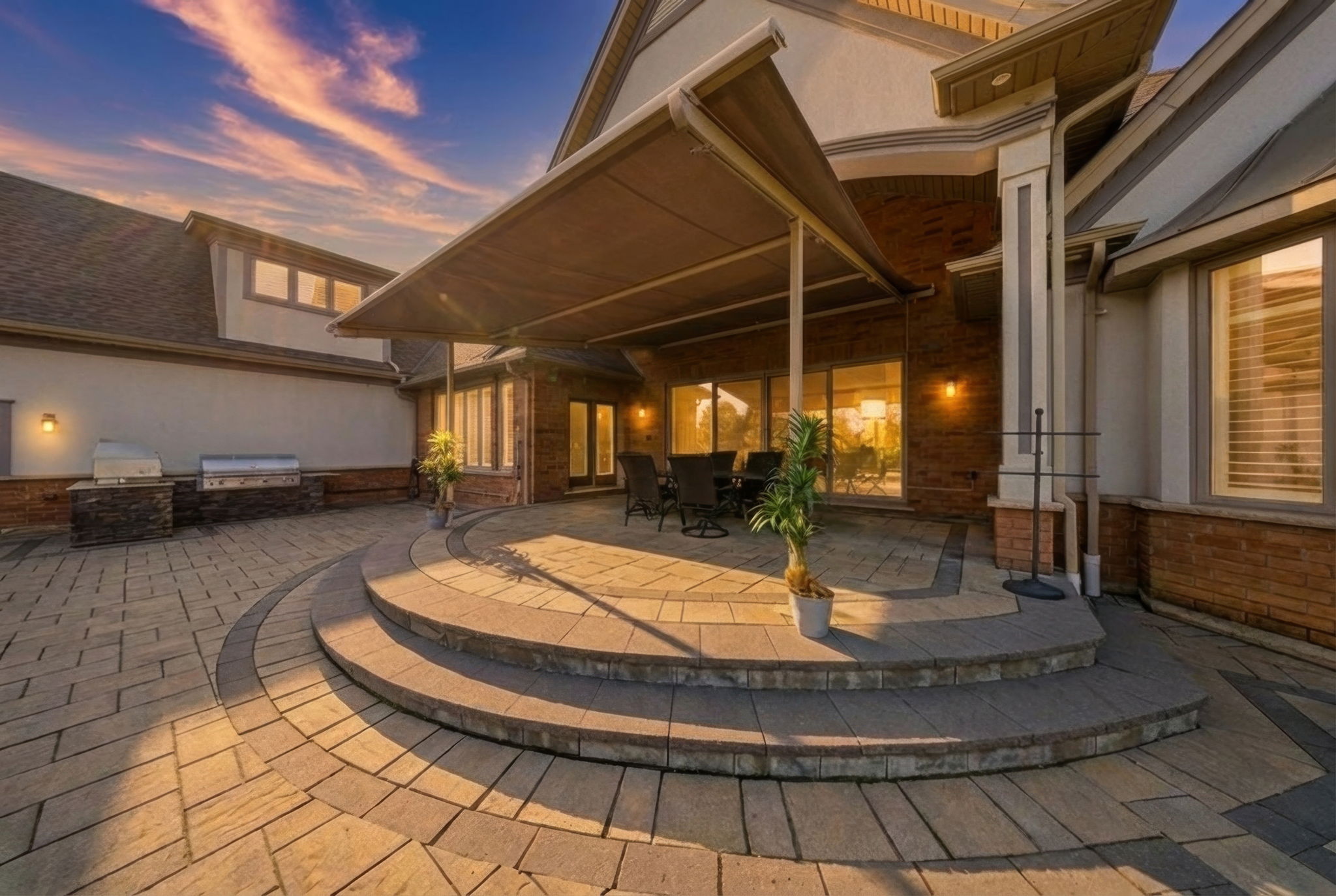 127-web-or-mls-hf_20260330_170322_94988dea-b63b-412e-852d-5453187a1bad