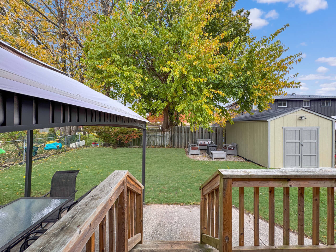 18 FRONTENAC Avenue-11 (1)