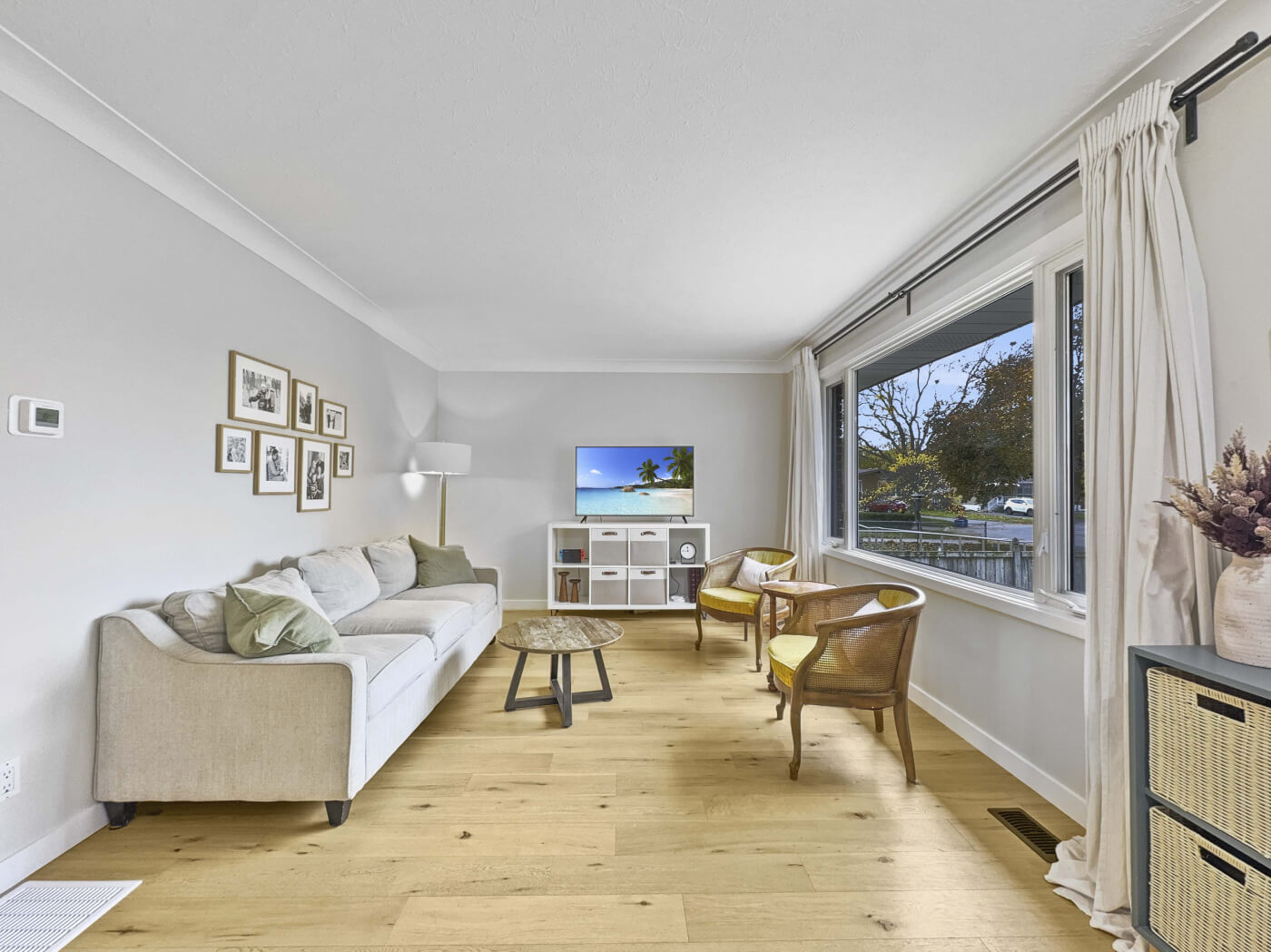 18 FRONTENAC Avenue-22 (1)