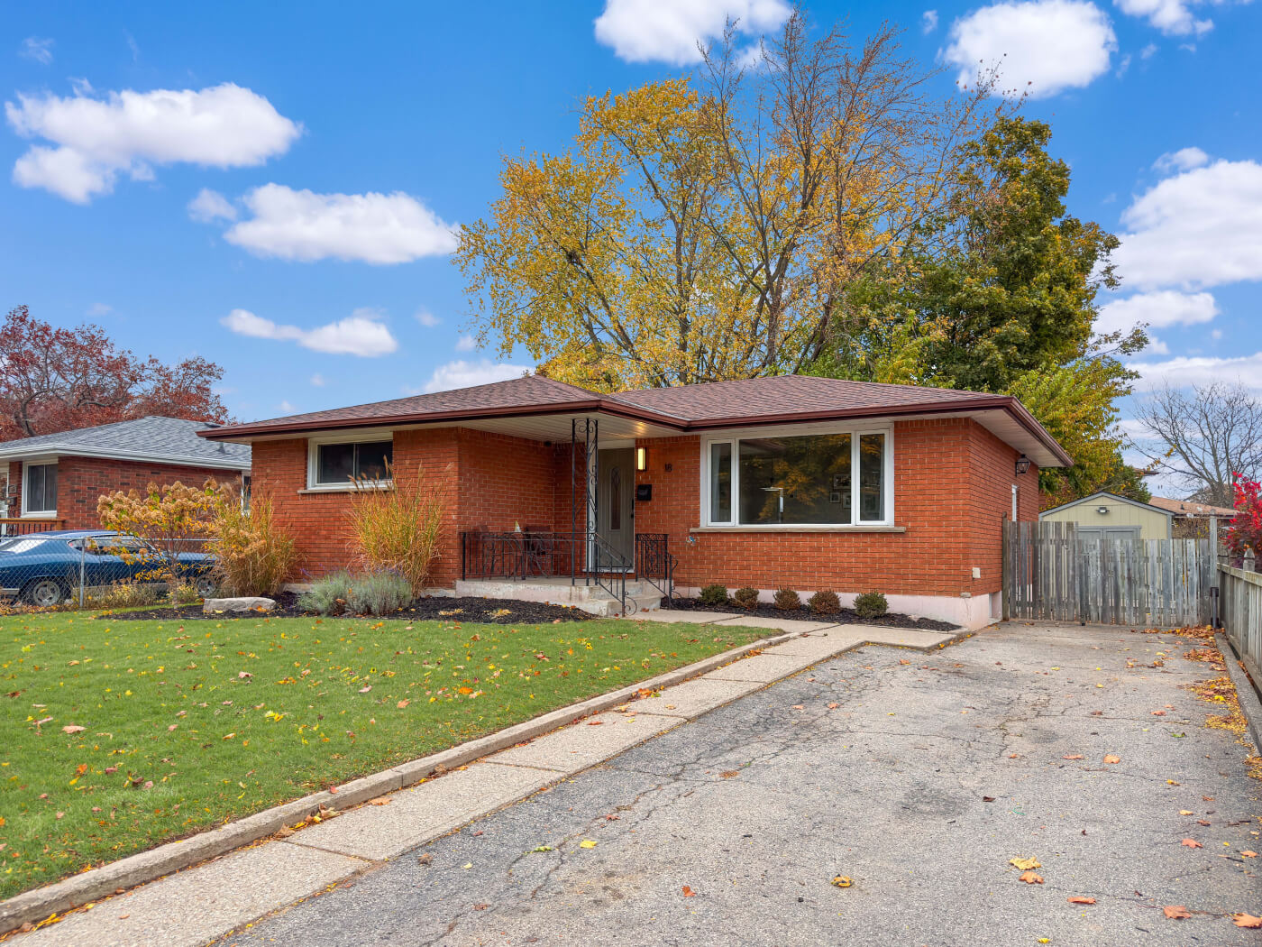 18 FRONTENAC Avenue-6 (1)