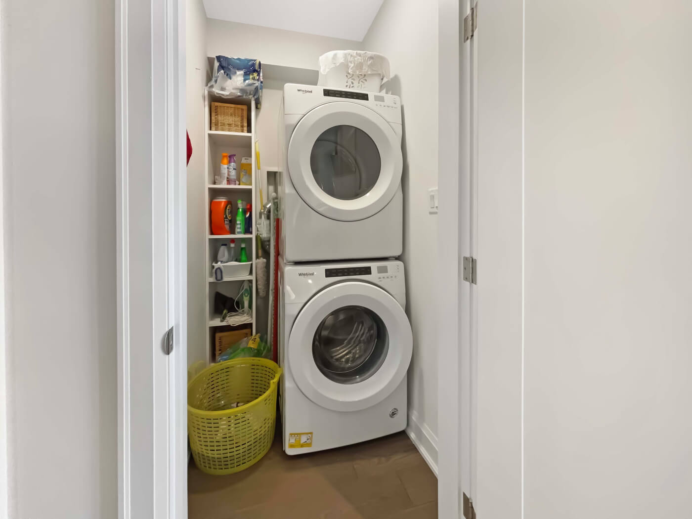 7 KARNER BLUE Lane img--14 (1)