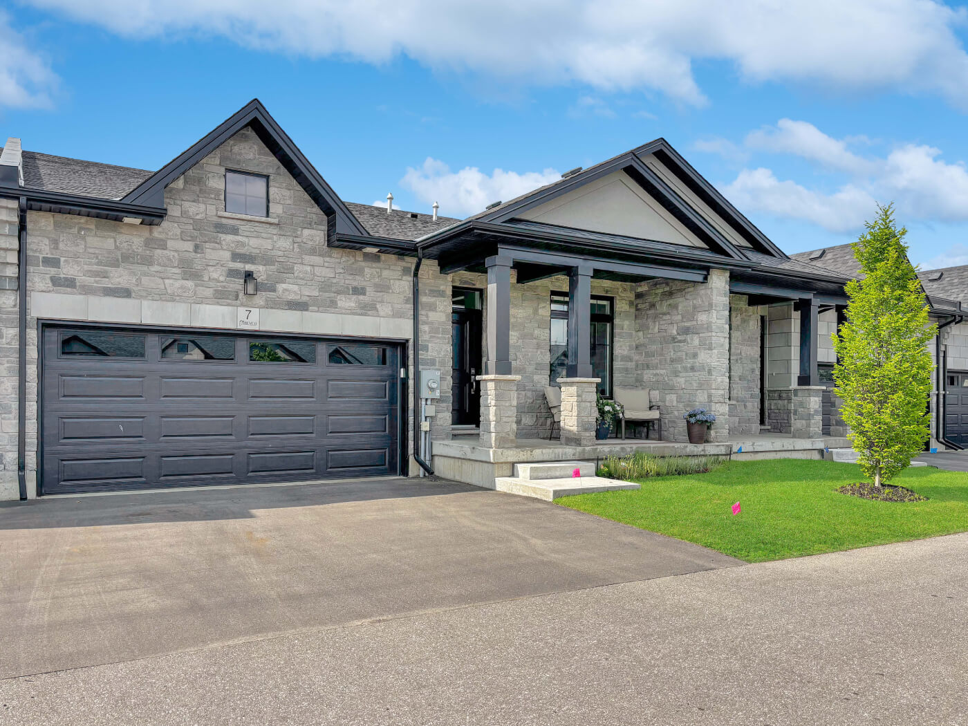 7 KARNER BLUE Lane img--2 (1)