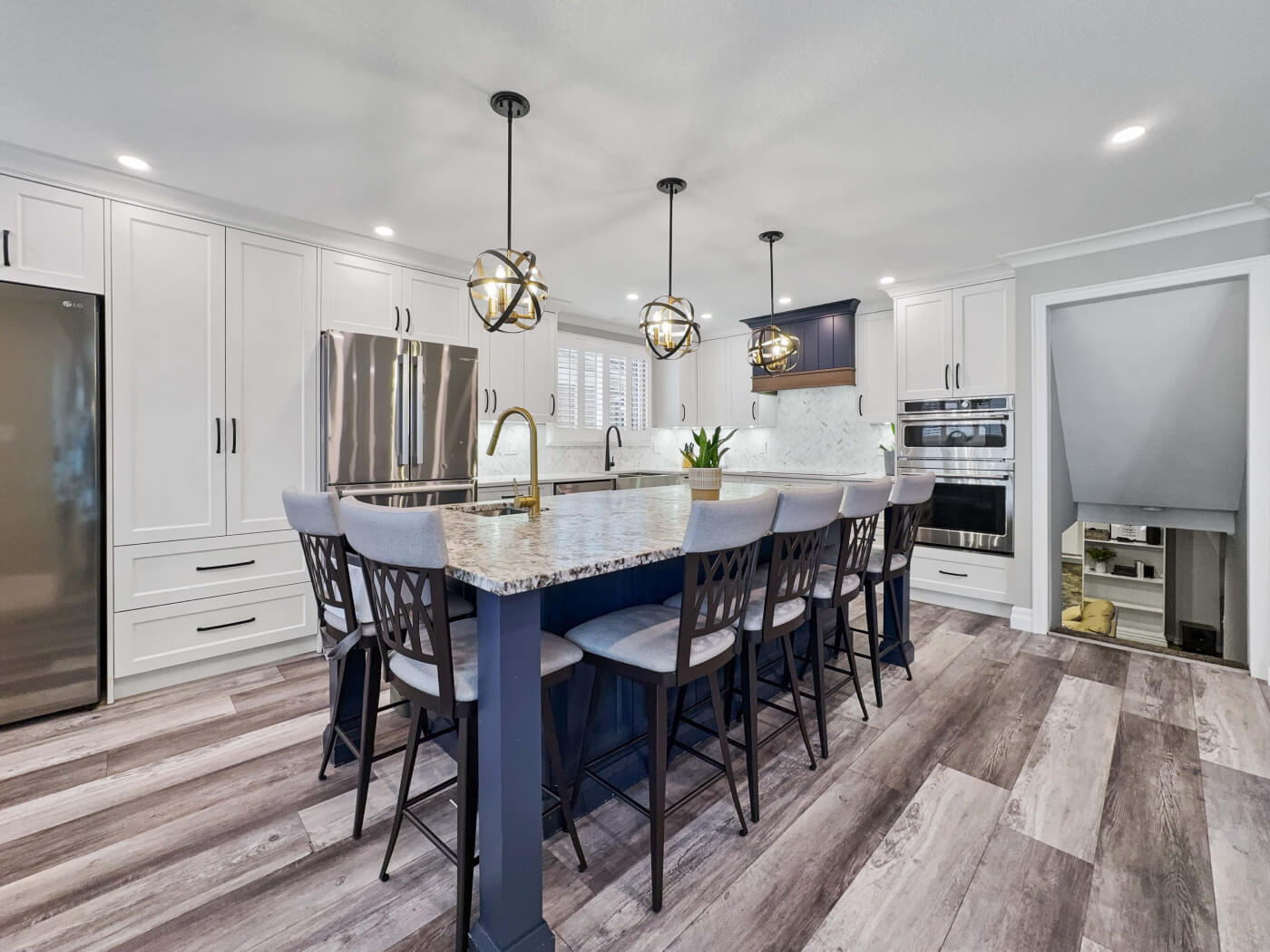 8 CEDARLAND Drive img-2 (1)