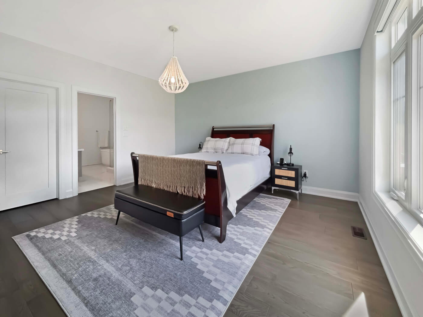 7 KARNER BLUE Lane img--5 (1)