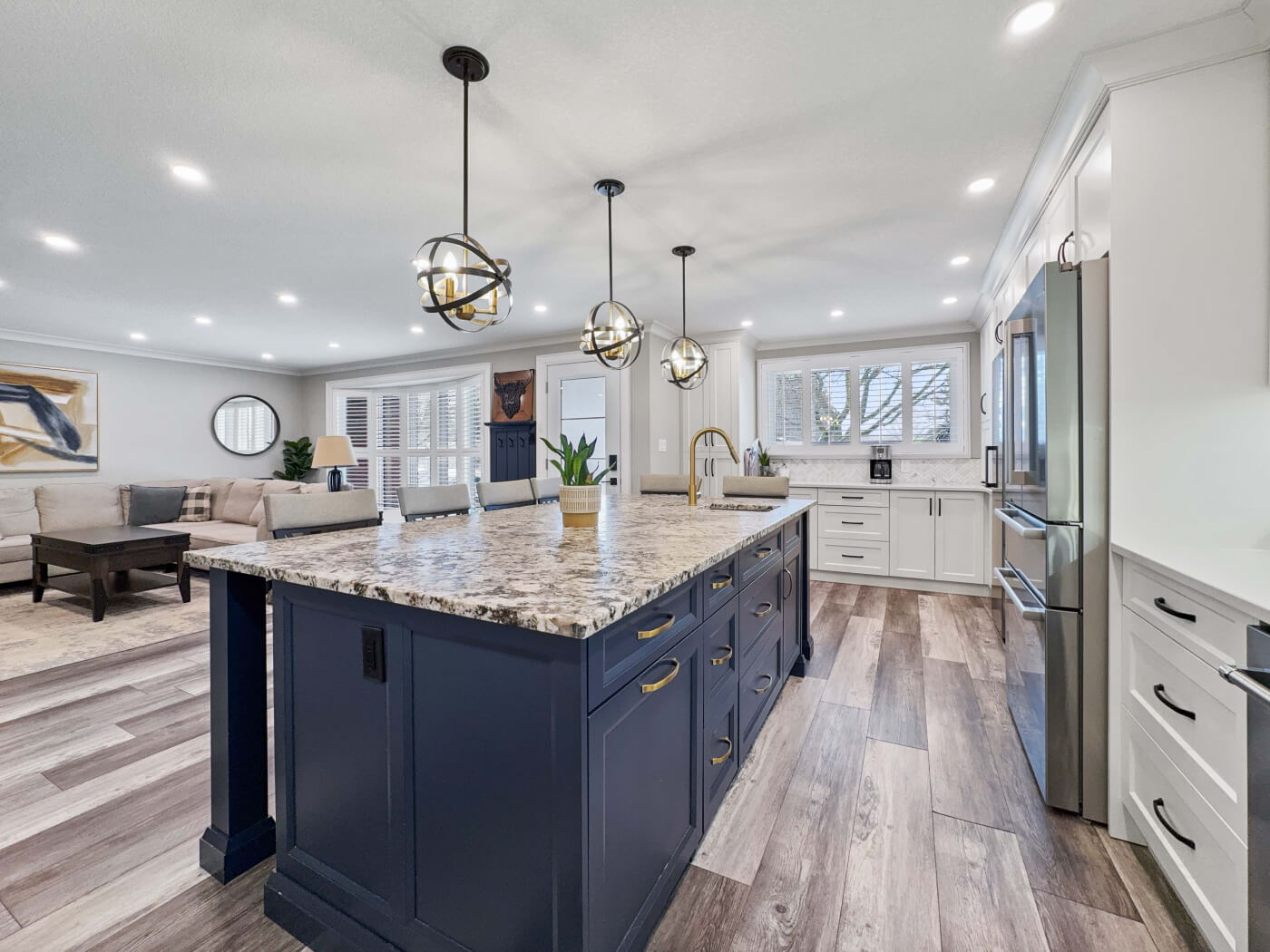 8 CEDARLAND Drive img-5 (1)