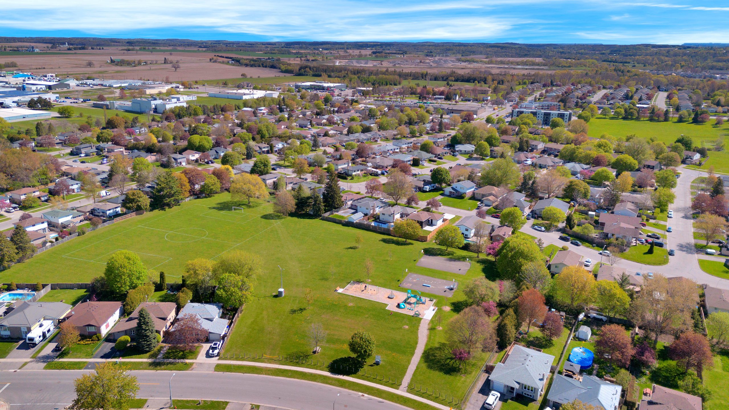 17 Northville Dr-43