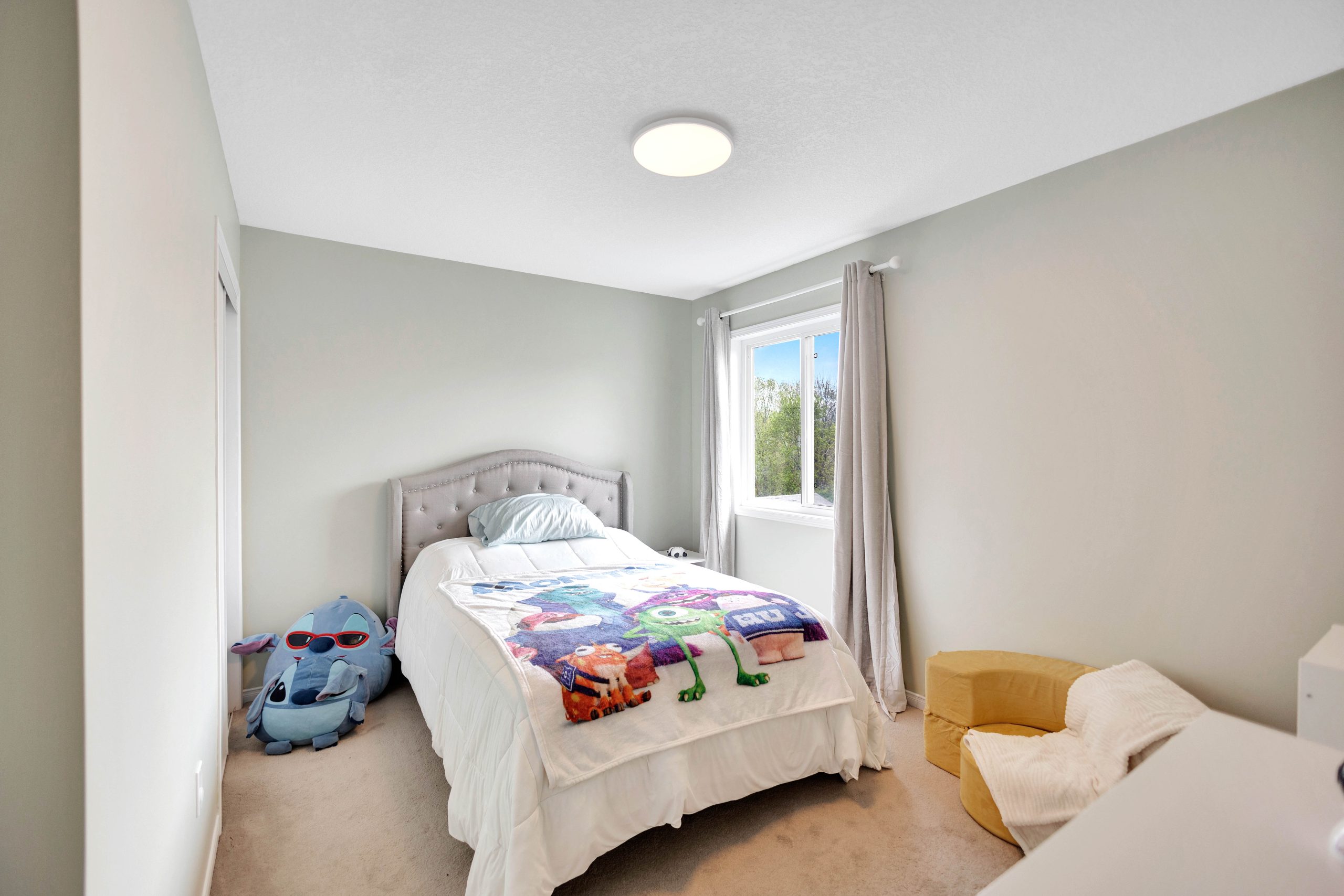 189 Hunter Way-23