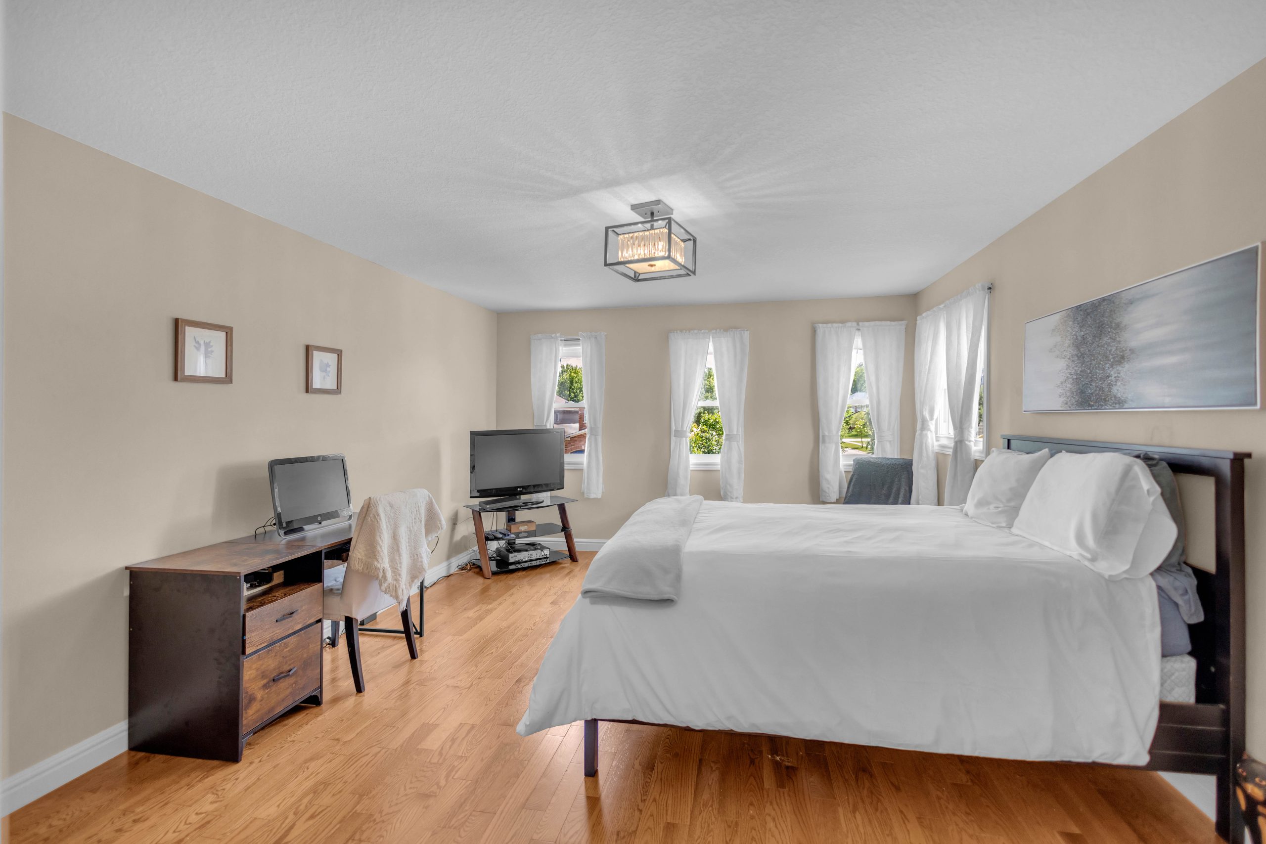 124 Blackburn Dr-21