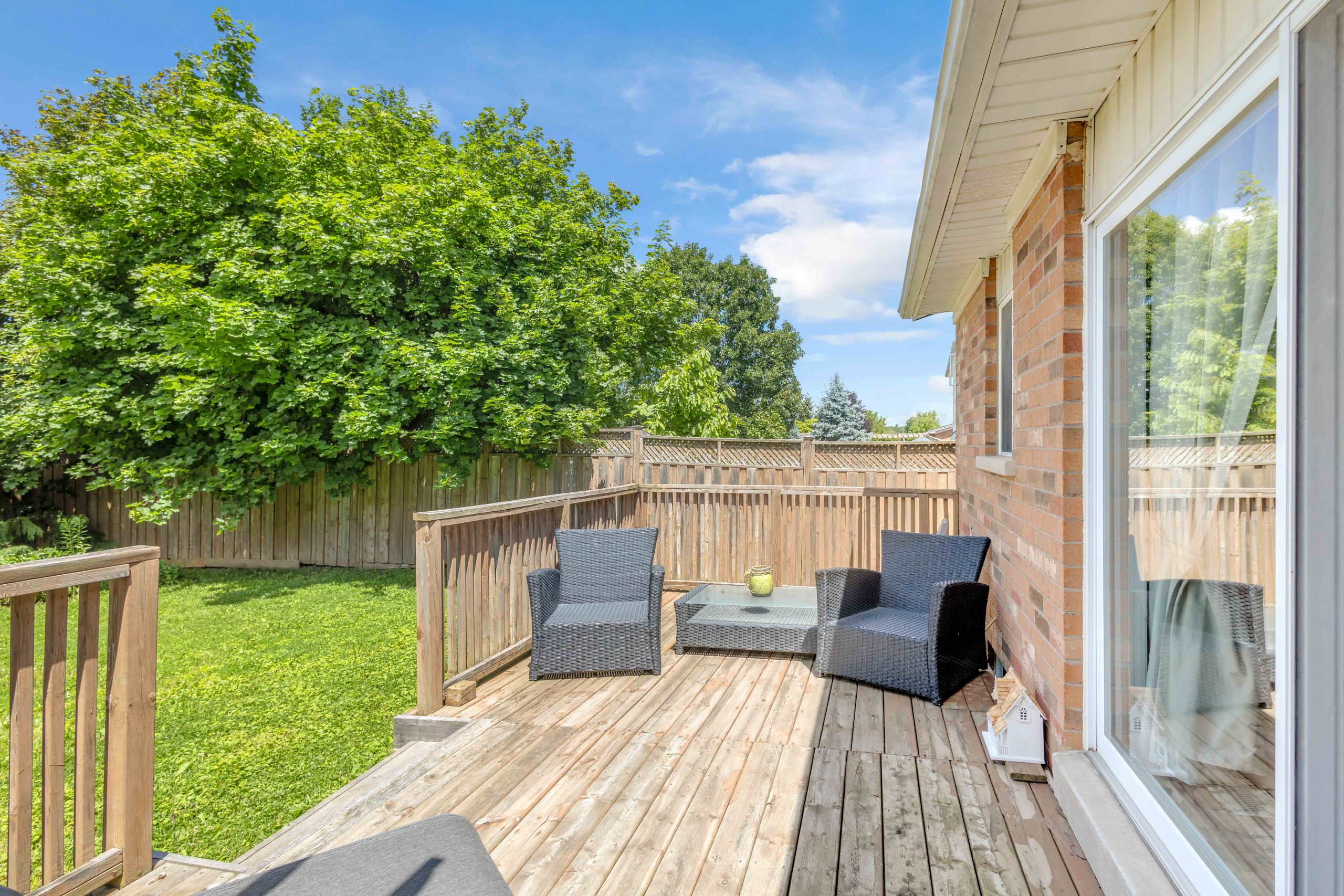 124 Blackburn Dr-38