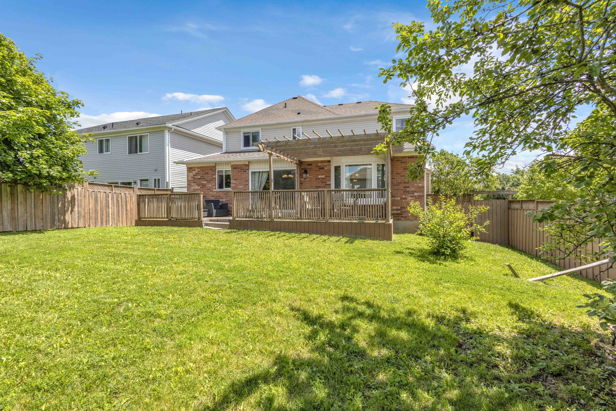 124 Blackburn Dr-42