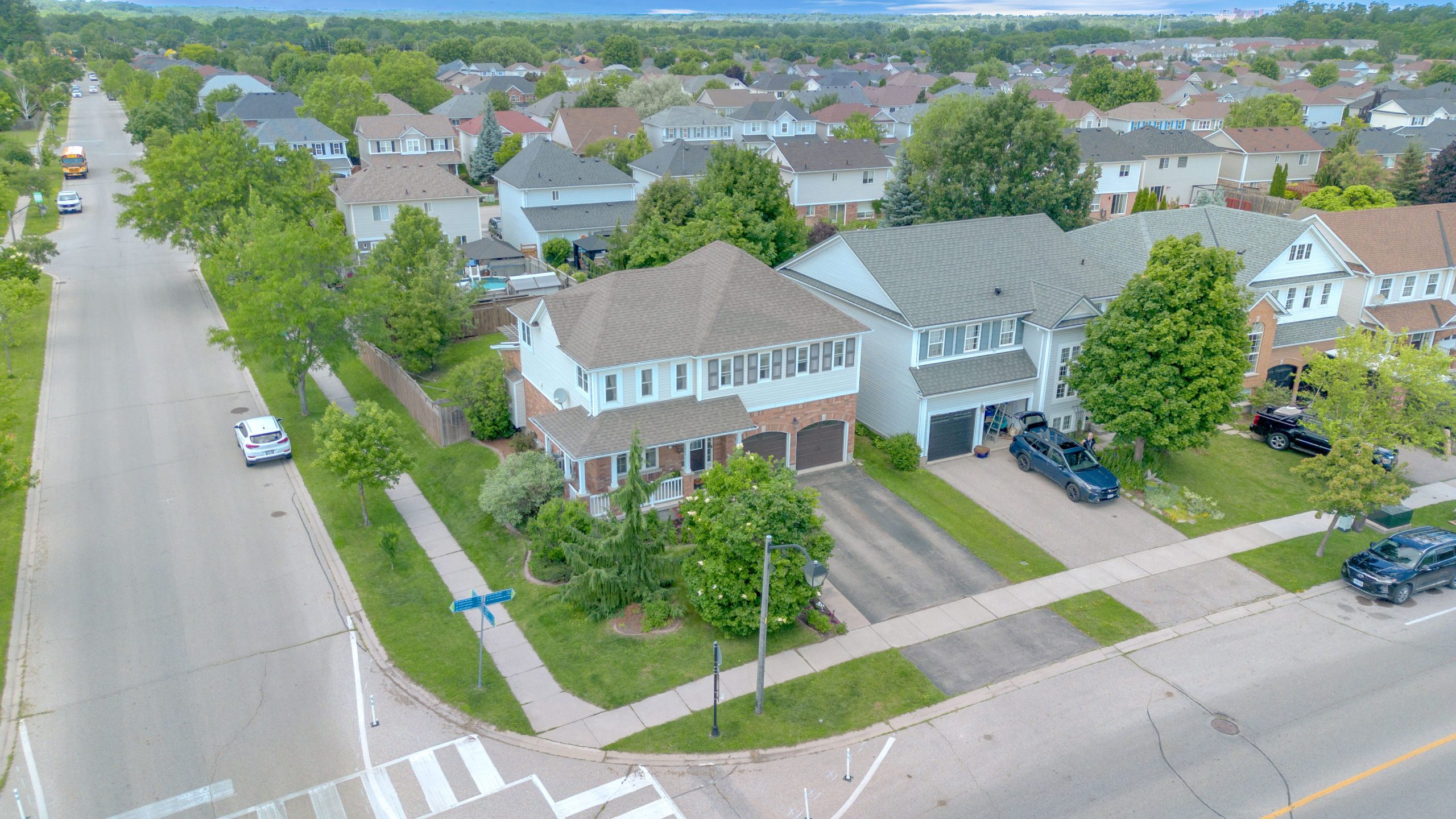 124 Blackburn Dr-47