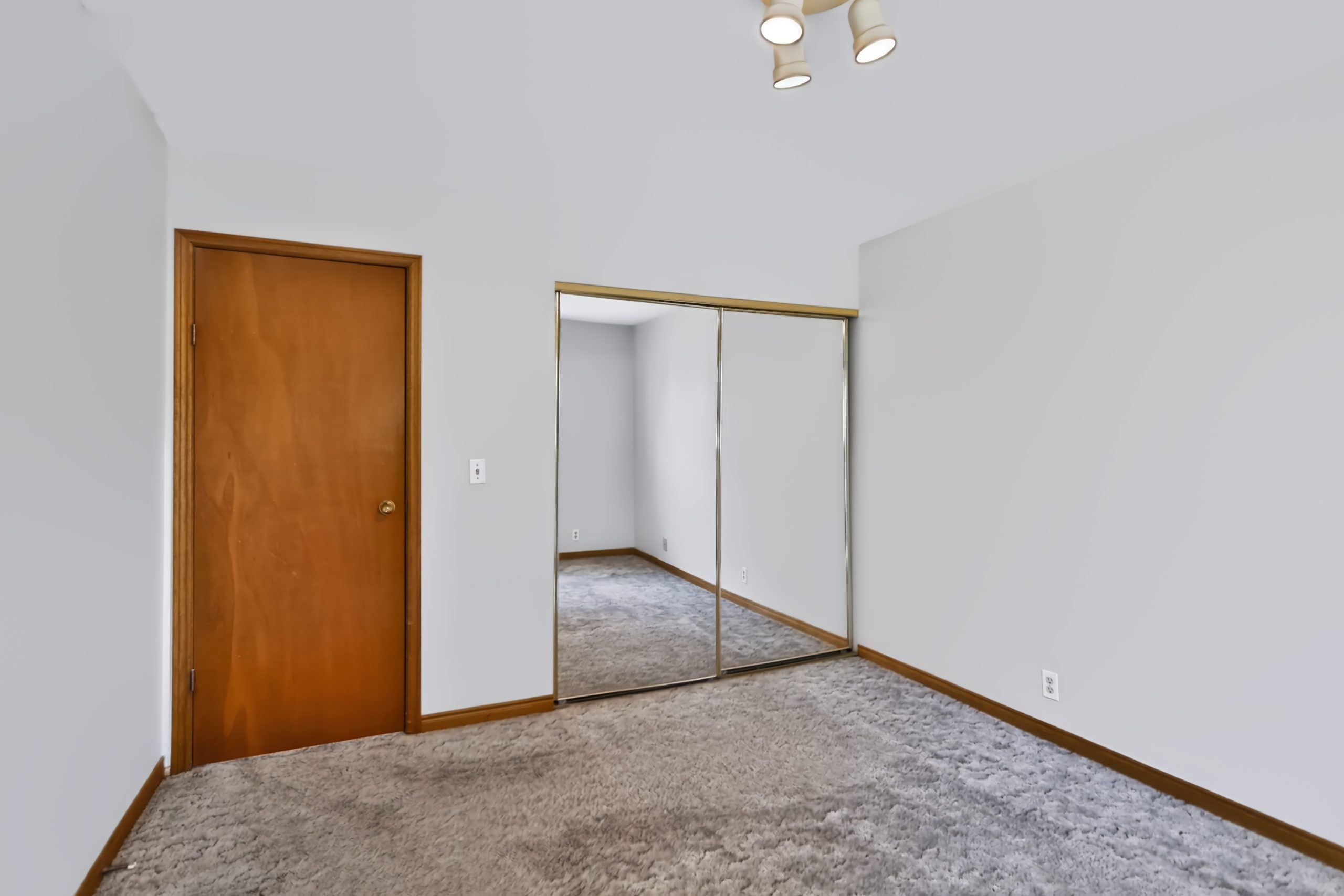 79 Hobart Cres-23